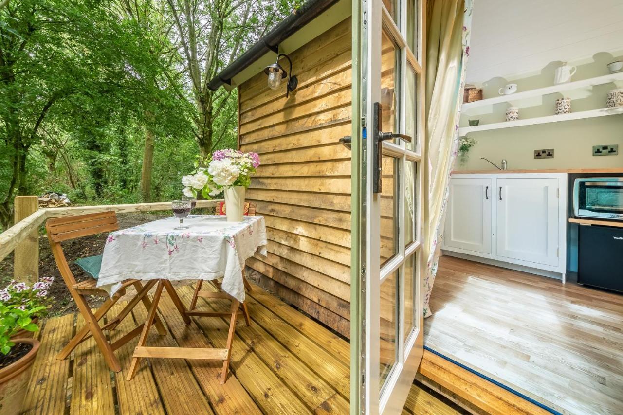 Woodland Retreat Shepherds Hut Villa Brundish ภายนอก รูปภาพ